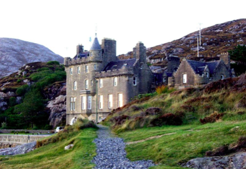 Amhuinnsuidhe Castle