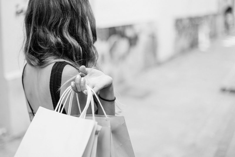 The Multibillion-Dollar Retail Logistics Challenge: Handling Online Returns