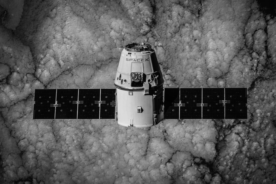 Elon Musk’s SpaceX is technology’s next ten-bagger stock