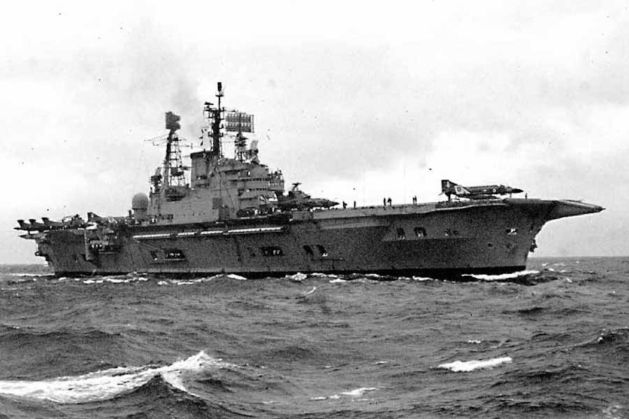 Confessions of a valuer, chapter 14: aircraft carriers and yellow paint